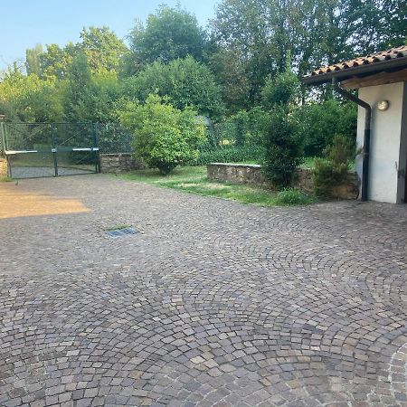 فيلا Cascina Cavalli Astino بيرغامو المظهر الخارجي الصورة