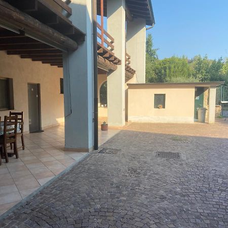 فيلا Cascina Cavalli Astino بيرغامو المظهر الخارجي الصورة