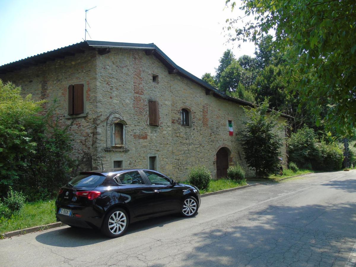 فيلا Cascina Cavalli Astino بيرغامو المظهر الخارجي الصورة
