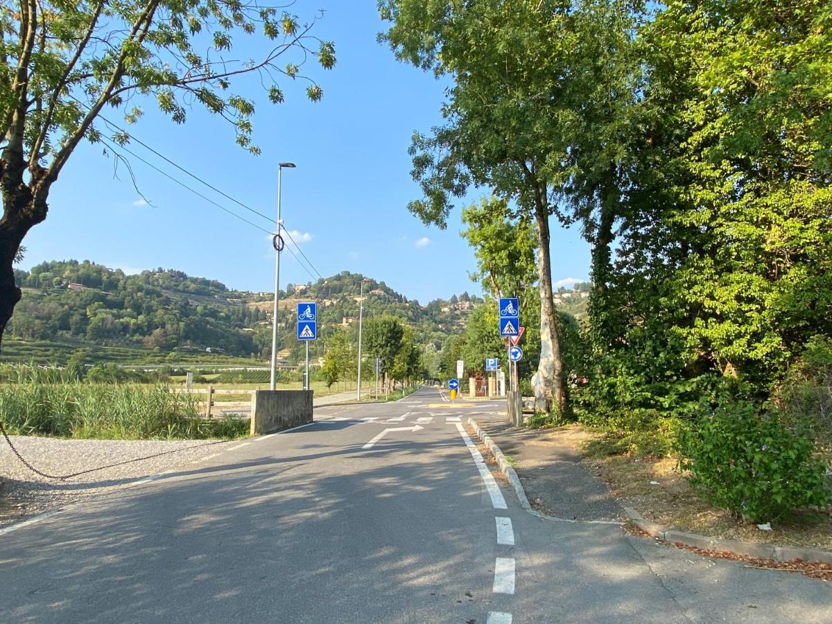 فيلا Cascina Cavalli Astino بيرغامو المظهر الخارجي الصورة